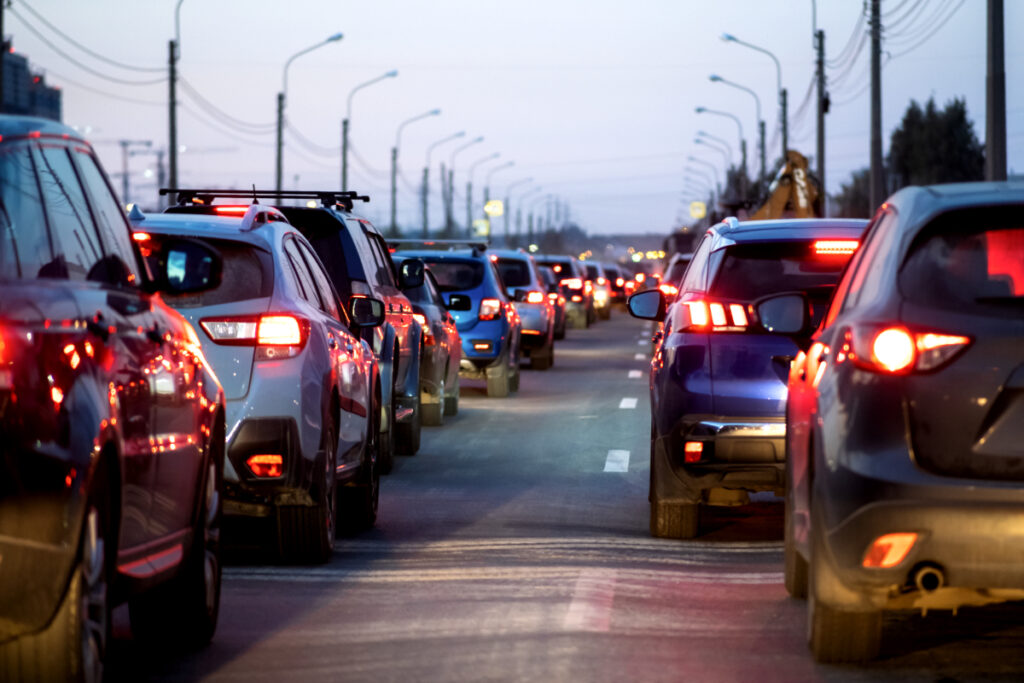 cara mencegah bosan saat macet