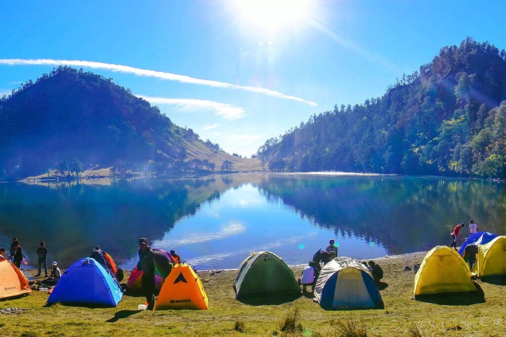 keindahan puncak mahameru