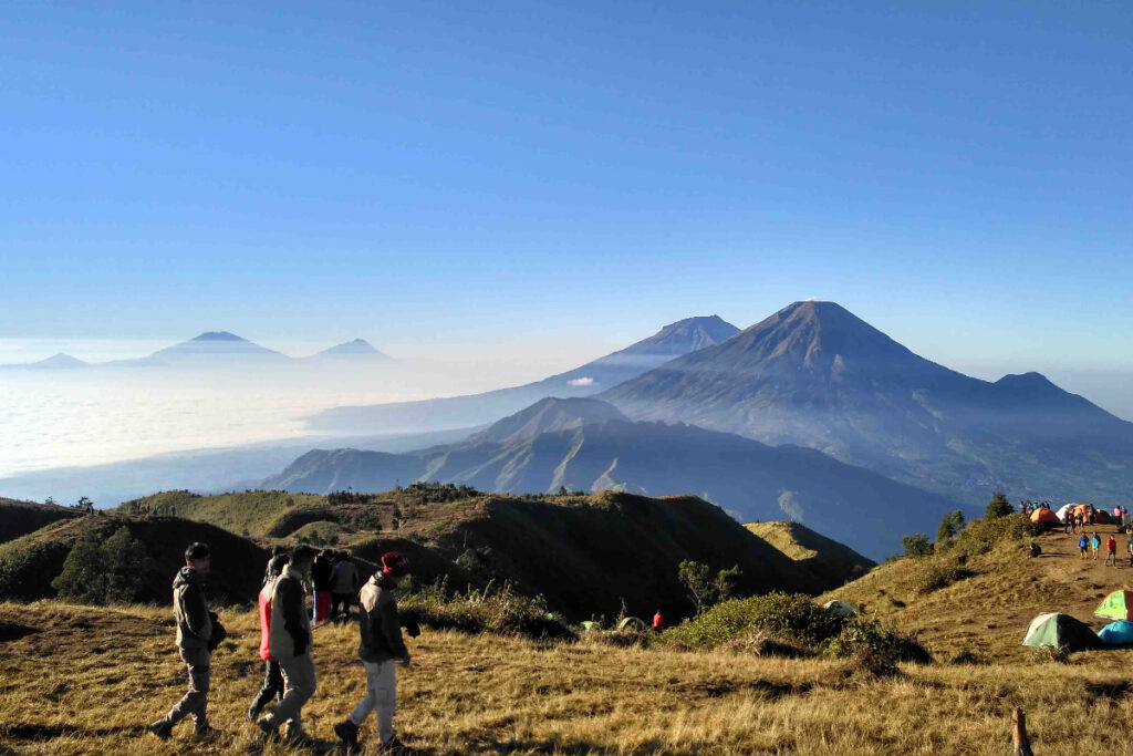 mitos gunung prau