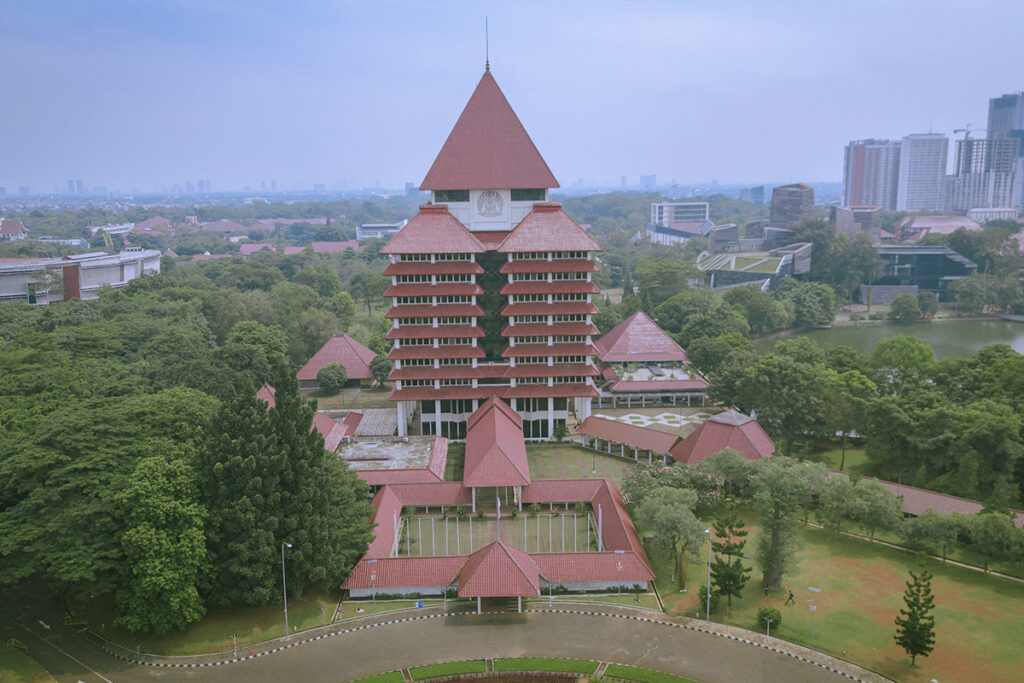 kampus terbaik Indonesia